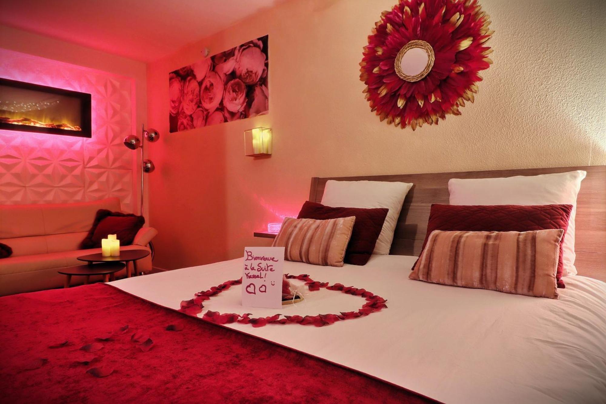 Nuit Romantique avec Jacuzzi à 15 min de Toulouse Appartement *